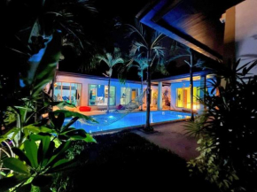 Mata pool villa